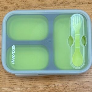 Green Food Storage Container with Utensil